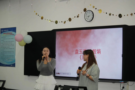 第九届校园技能节之“声乐技能大赛”团体组部分展示 第九届校园技能节之“声乐技能大赛”团体组部分展示