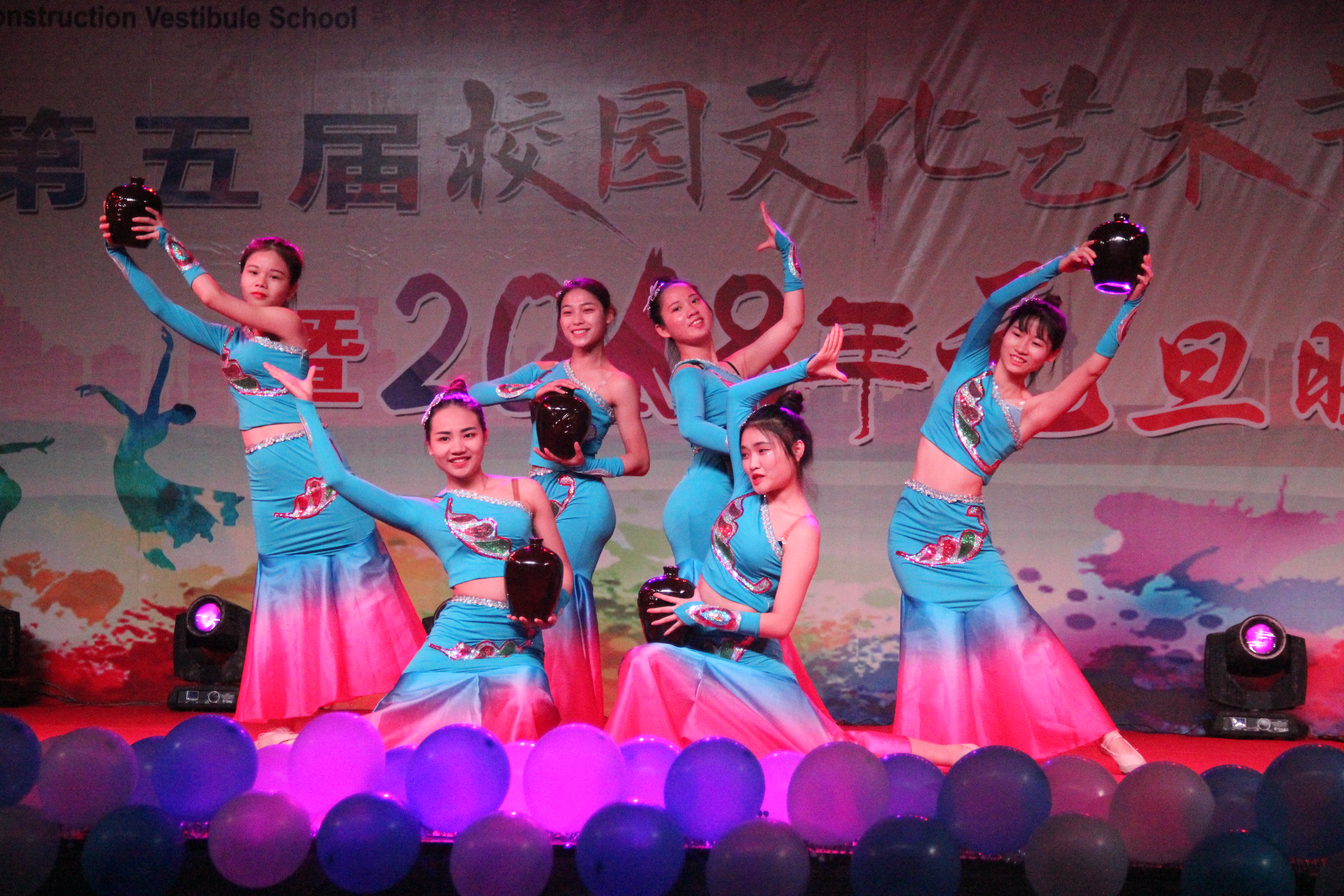 傣族舞《花儿》